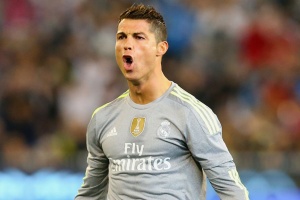 Ronaldo Teken Kontrak Baru Di Real Madrid